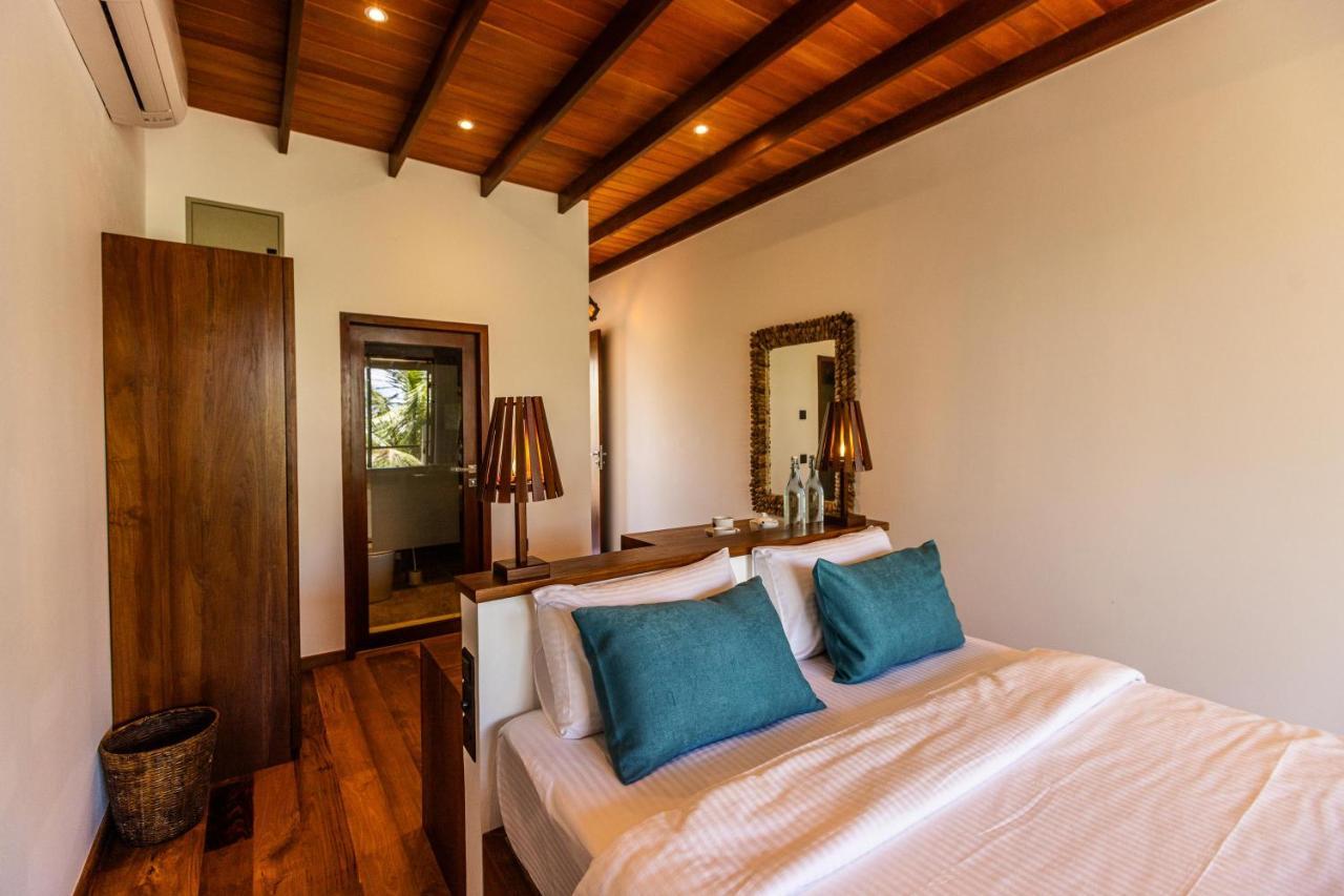 Bk Beach Boutique Hotel - Hikkaduwa Kültér fotó