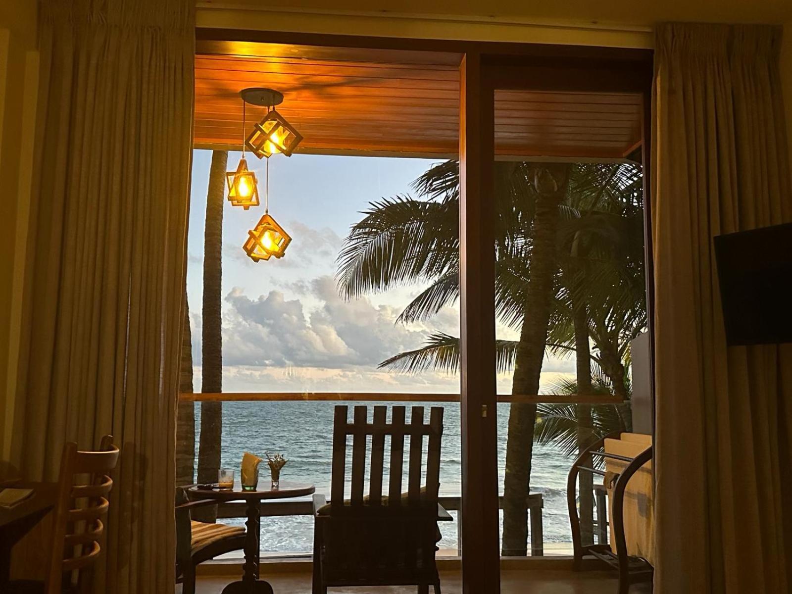 Bk Beach Boutique Hotel - Hikkaduwa Kültér fotó