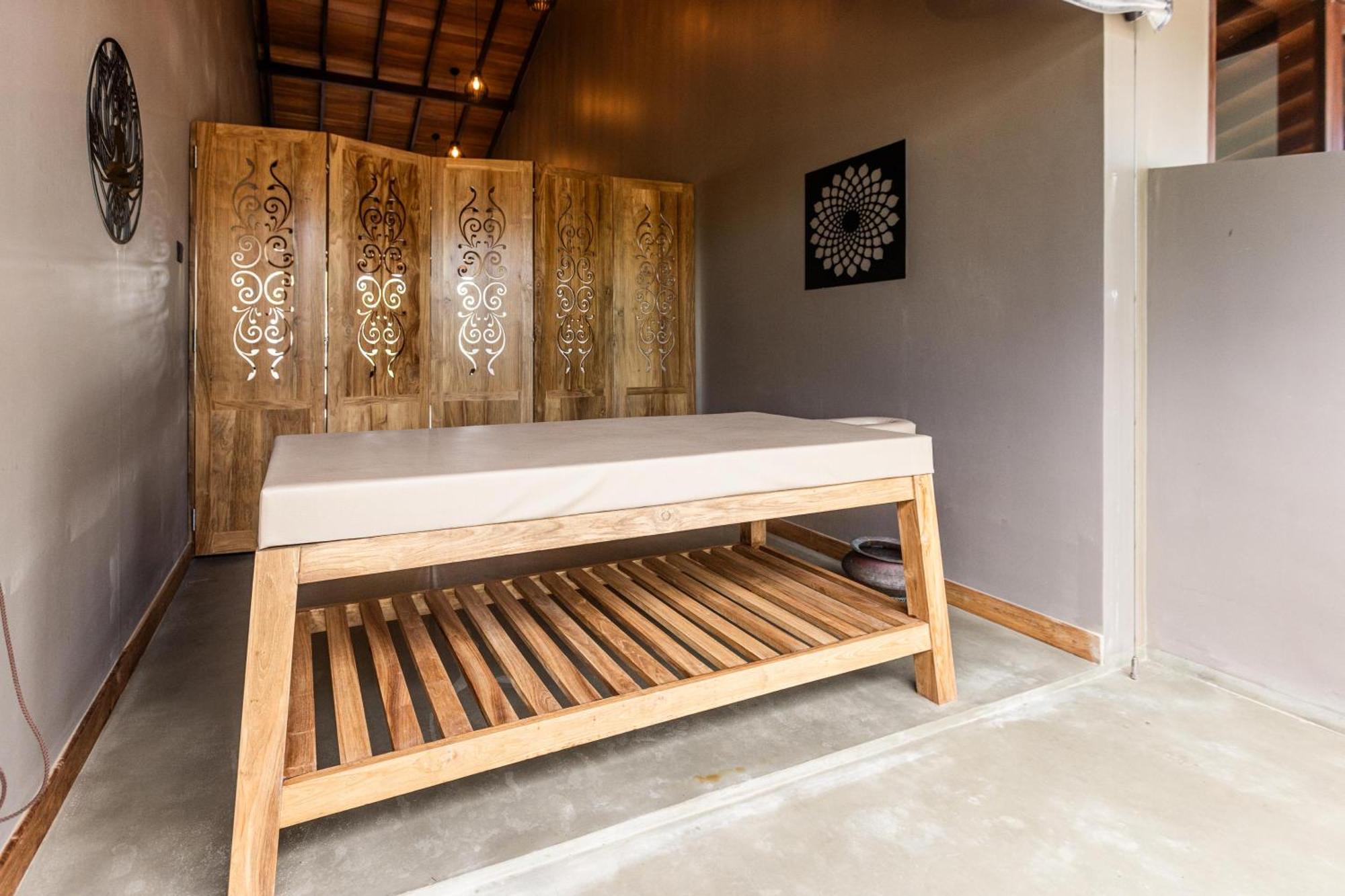 Bk Beach Boutique Hotel - Hikkaduwa Kültér fotó